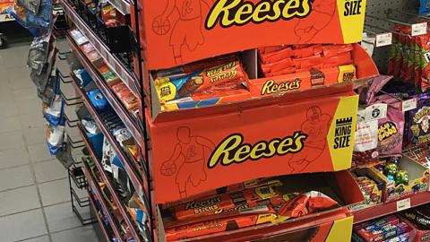 Reese's Circle K 'March Madness' Rack Headers