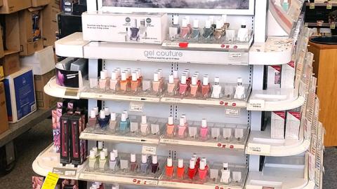Essie Gel Couture 'New Enchanted Collection' Aisle Display