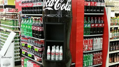 Coca-Cola Albertsons Iconic Endcap 